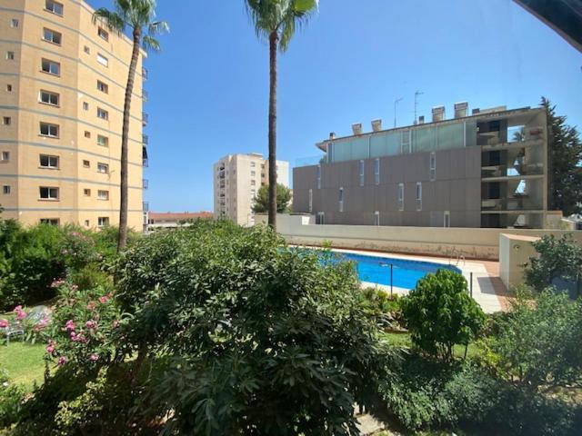 Estudio Nuevo Y Con Piscina Benalmádena Exteriör bild