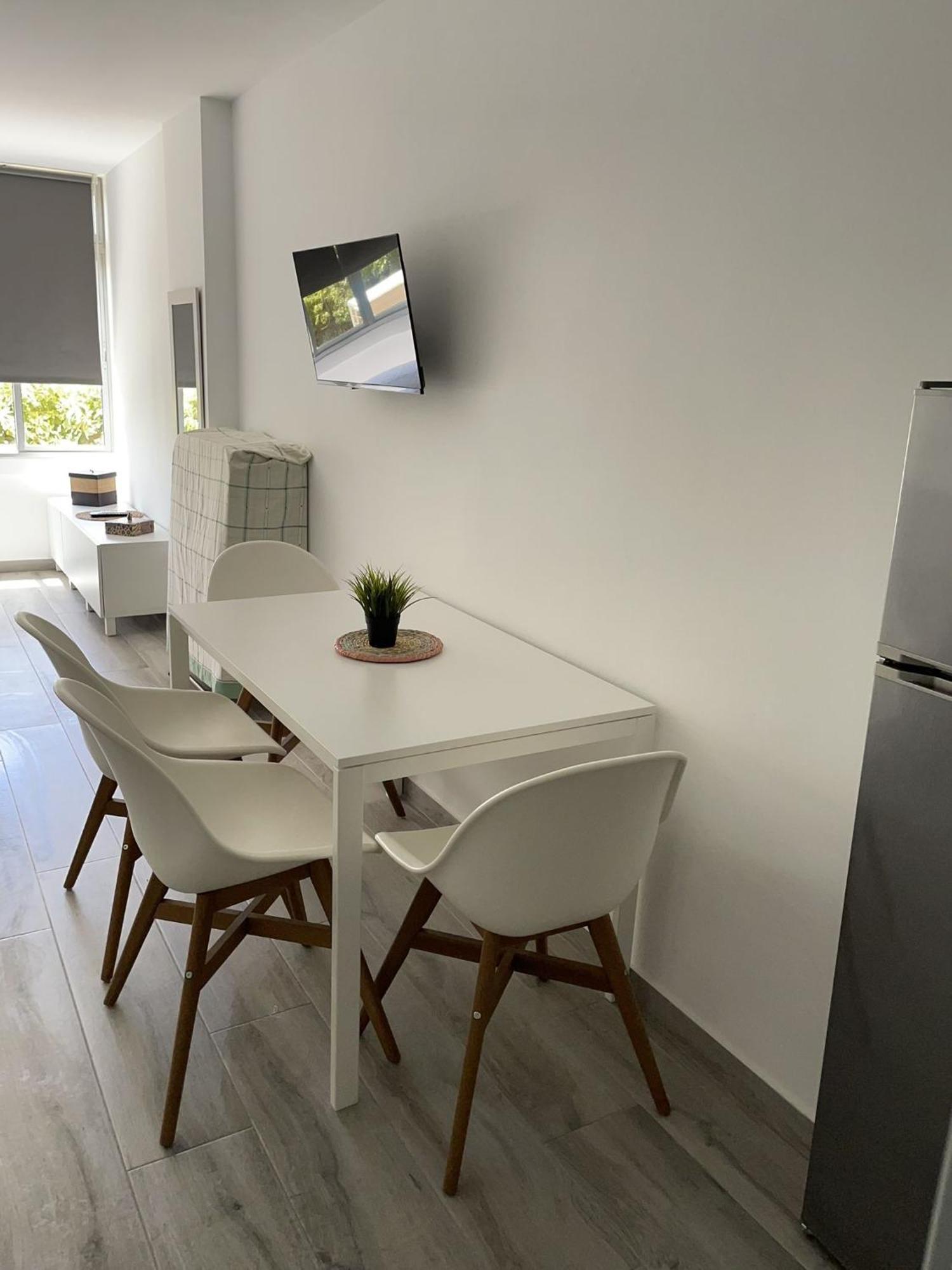Estudio Nuevo Y Con Piscina Benalmádena Exteriör bild